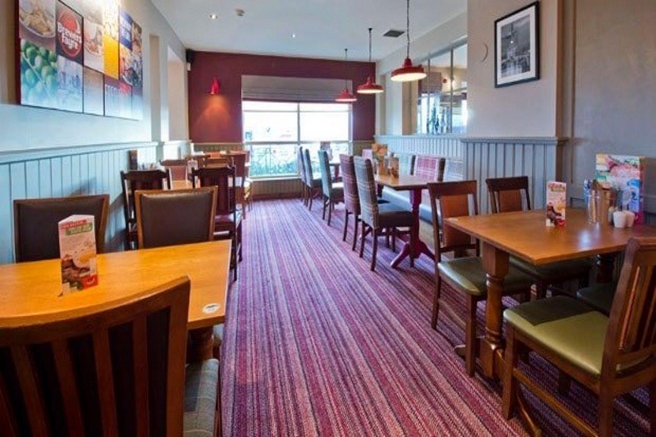 Premier Inn Norwich - Broadlands Park Thorpe St Andrew Exterior photo